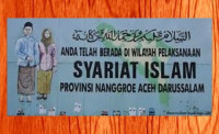 Image of syariat islam dan politik lokal di aceh